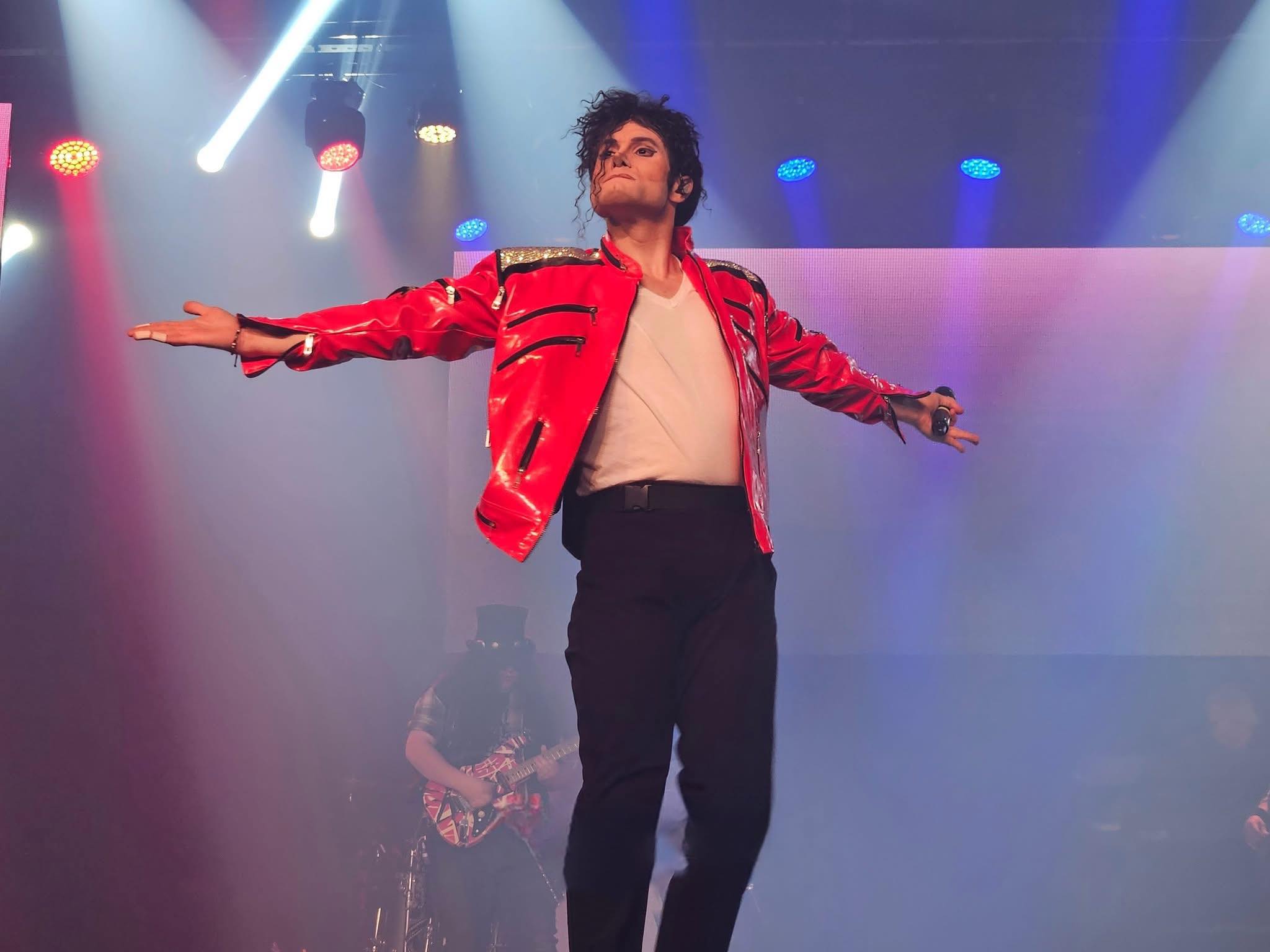 Wonder Wednesday: MJ the Illusion Brings the King of Pop Back to Life in Branson